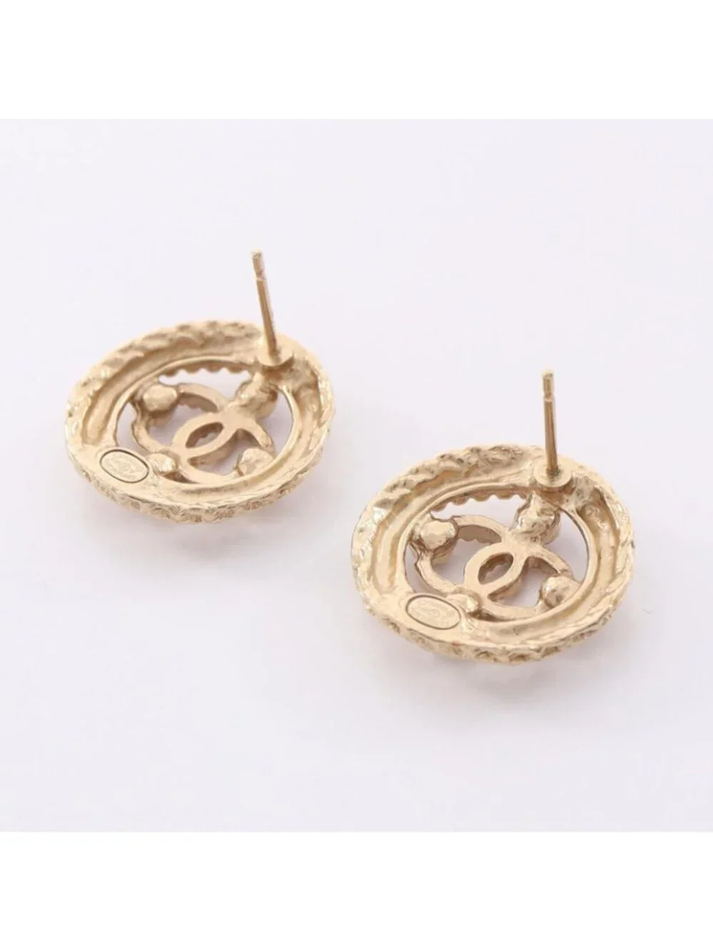 Chanel Earrings CC Logo Circle